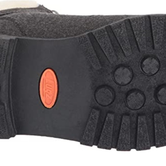 NWT Lugz Women's Grotto Fleece Slip Resistant Fashion Boots in Dark Grey - Picture 3 of 12